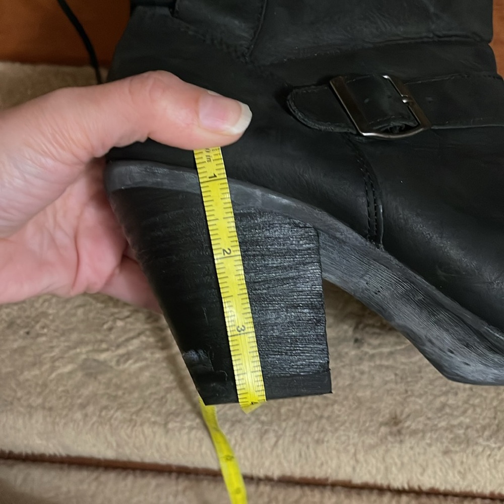 Durango Black Quilted Lace-Up Moto Boots - Picture 11 of 13